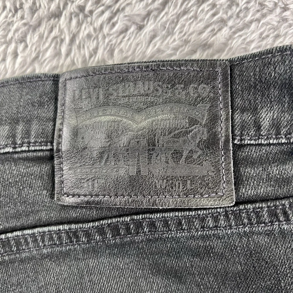 Levis 511 Jean Men's 30 Faded Black Straight‎ Leg